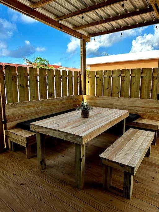 Cozy 3 Bedroom 2 bath home with patio
