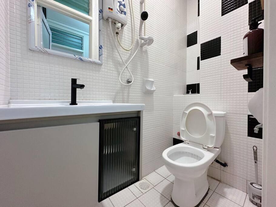 2BR Sky 5pax Creamy Style JB Bukit Indah Lotus Aeon