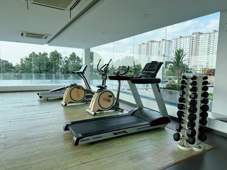 2BR Sky 5pax Creamy Style JB Bukit Indah Lotus Aeon
