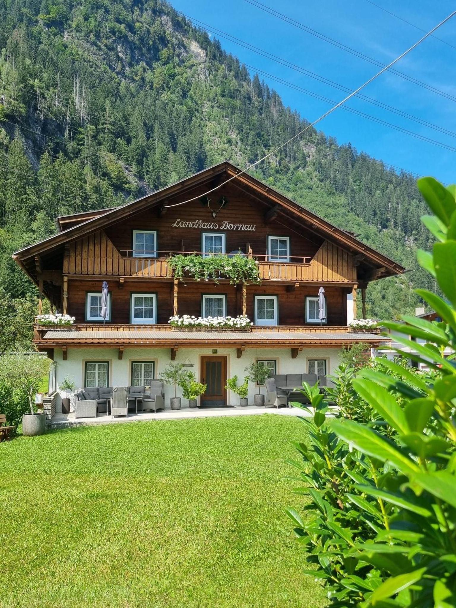LANDHAUS DORNAU Apartments view 2