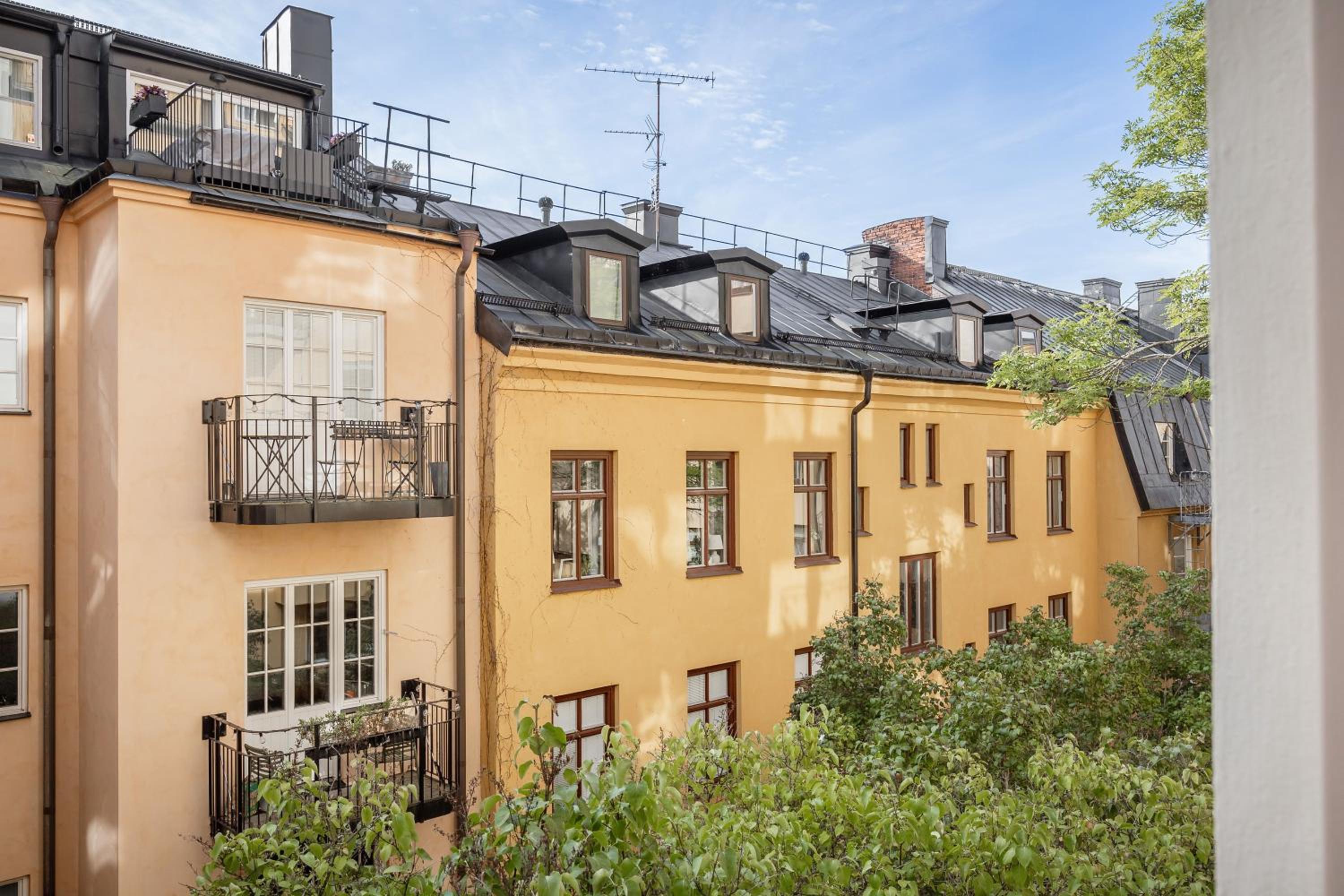 Central Södermalm Flat near Mariaberget