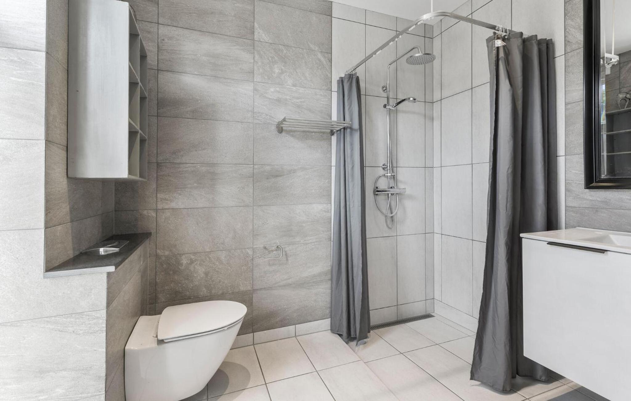 Stunning Home In Allinge With Wifi