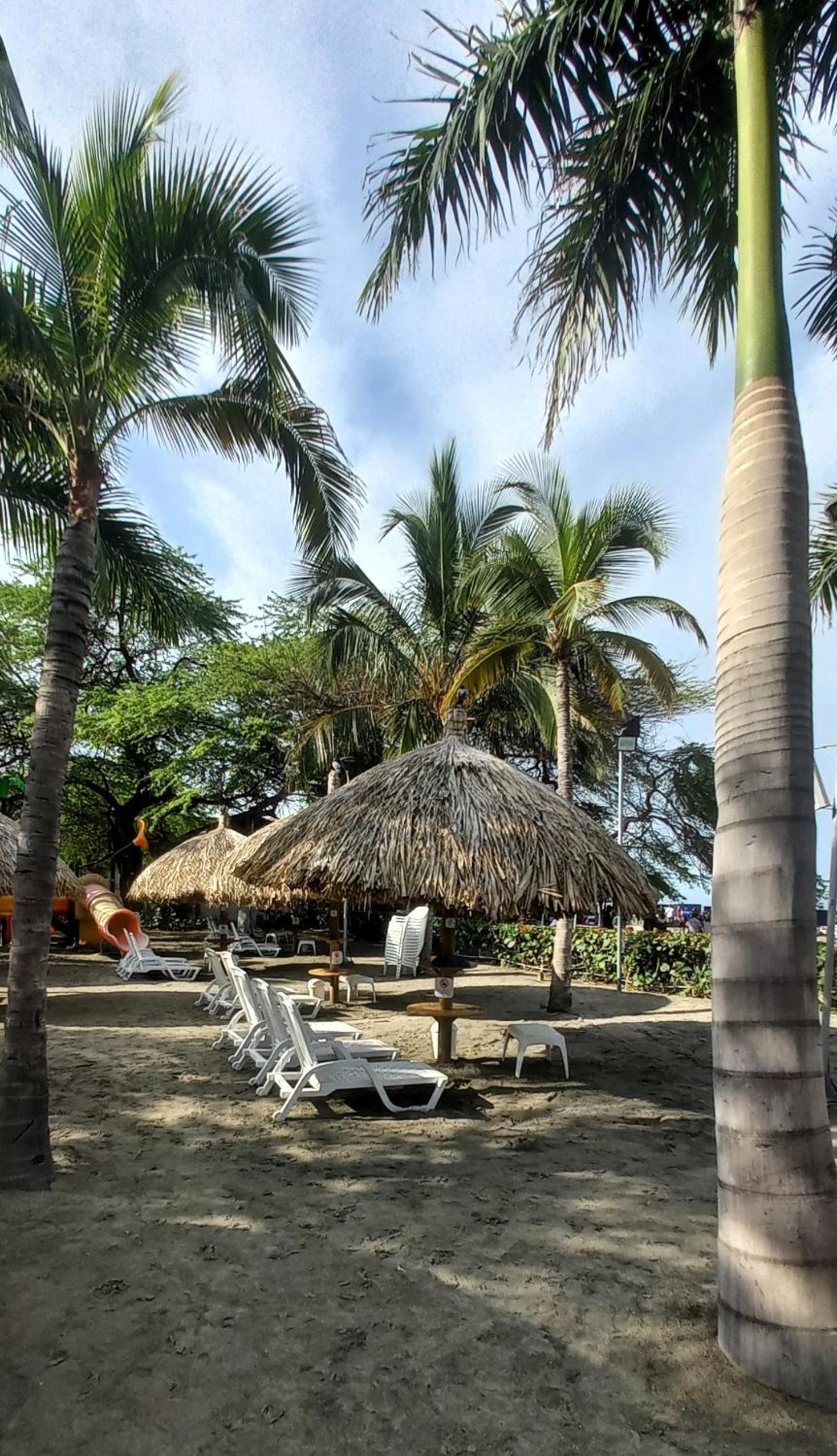 Apartamento Cautivador SAMARIA CLUB DE PLAYA con Salida Directa Al Mar y Sus Hermosas Playas de Pozos Colorados Santa Marta