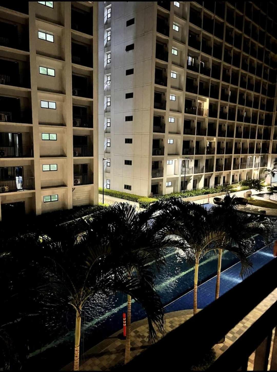 Shore 123 Residences MOAPasayNAIA view 3