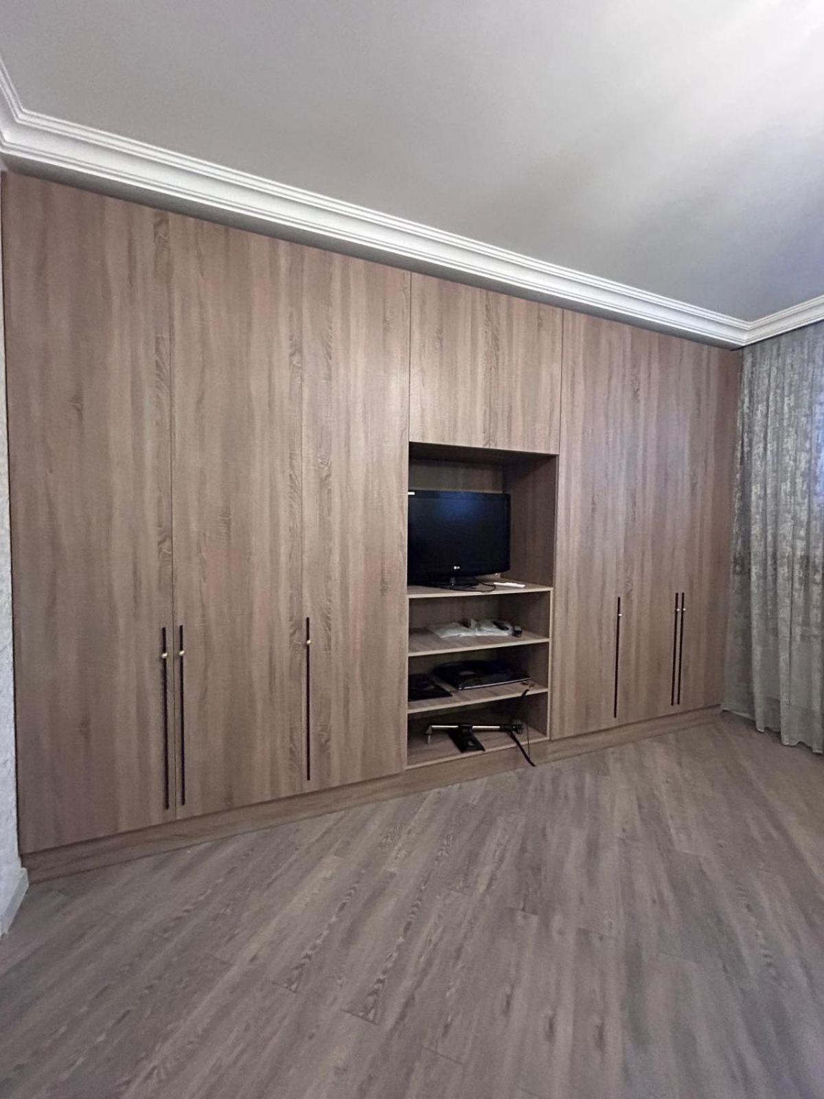 3 floors 4 bedroom seaside apart