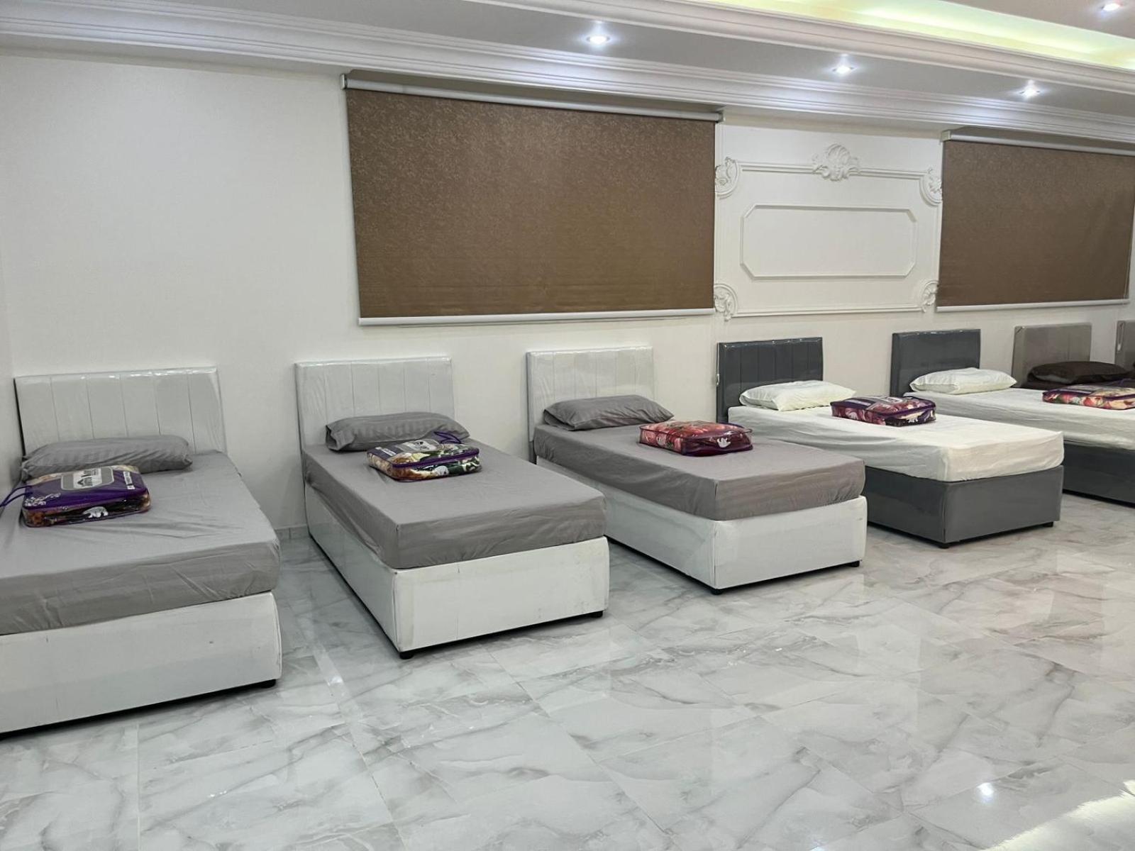 Traveler home view 3