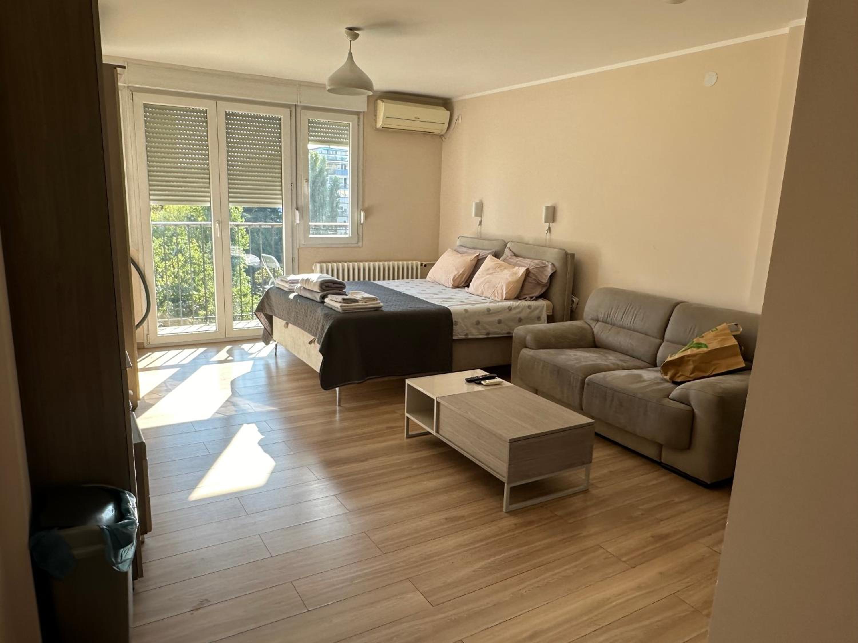 Freedom apartment