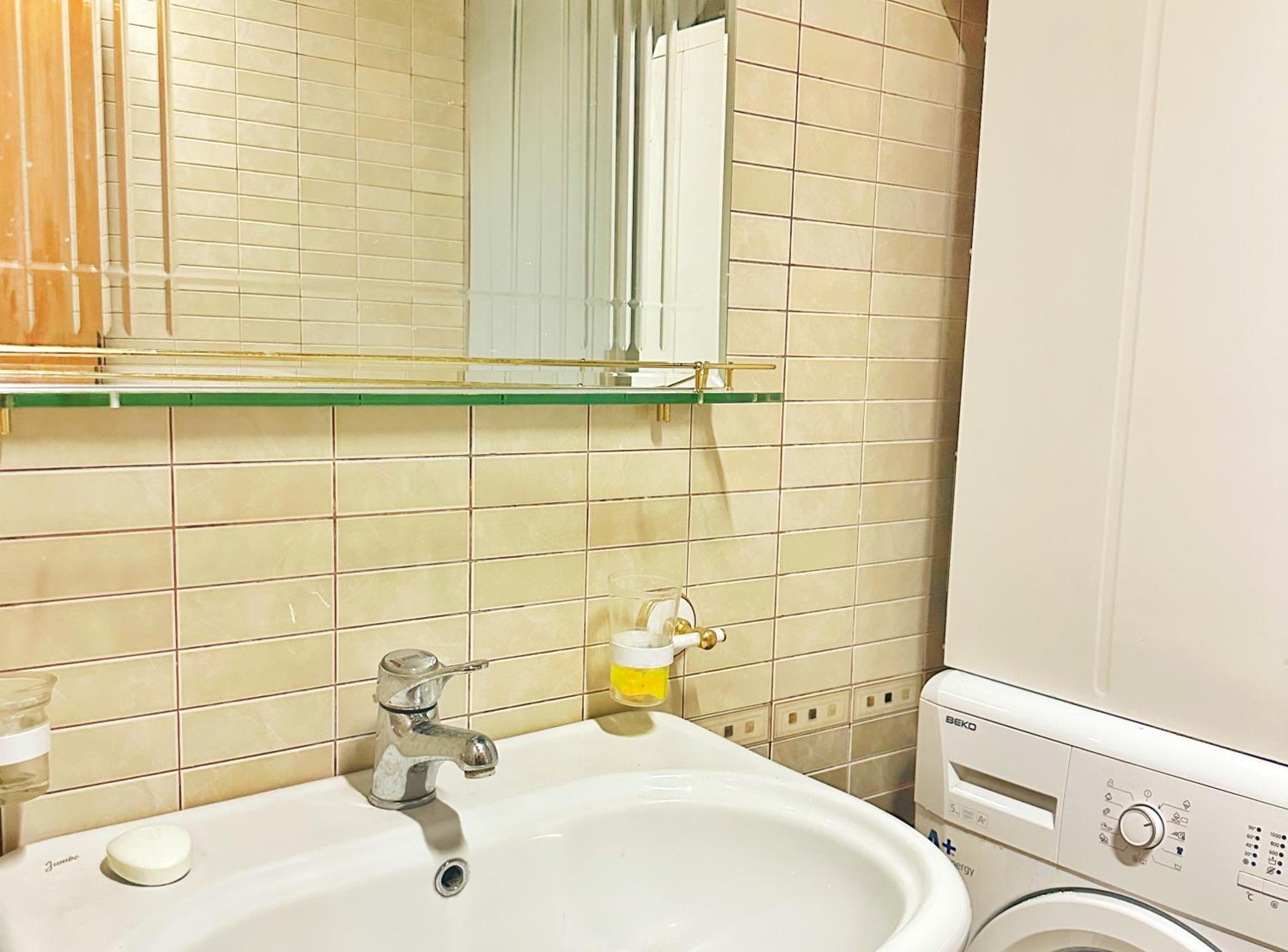 Ervin Apartment - 5 min to Skenderbeg Square