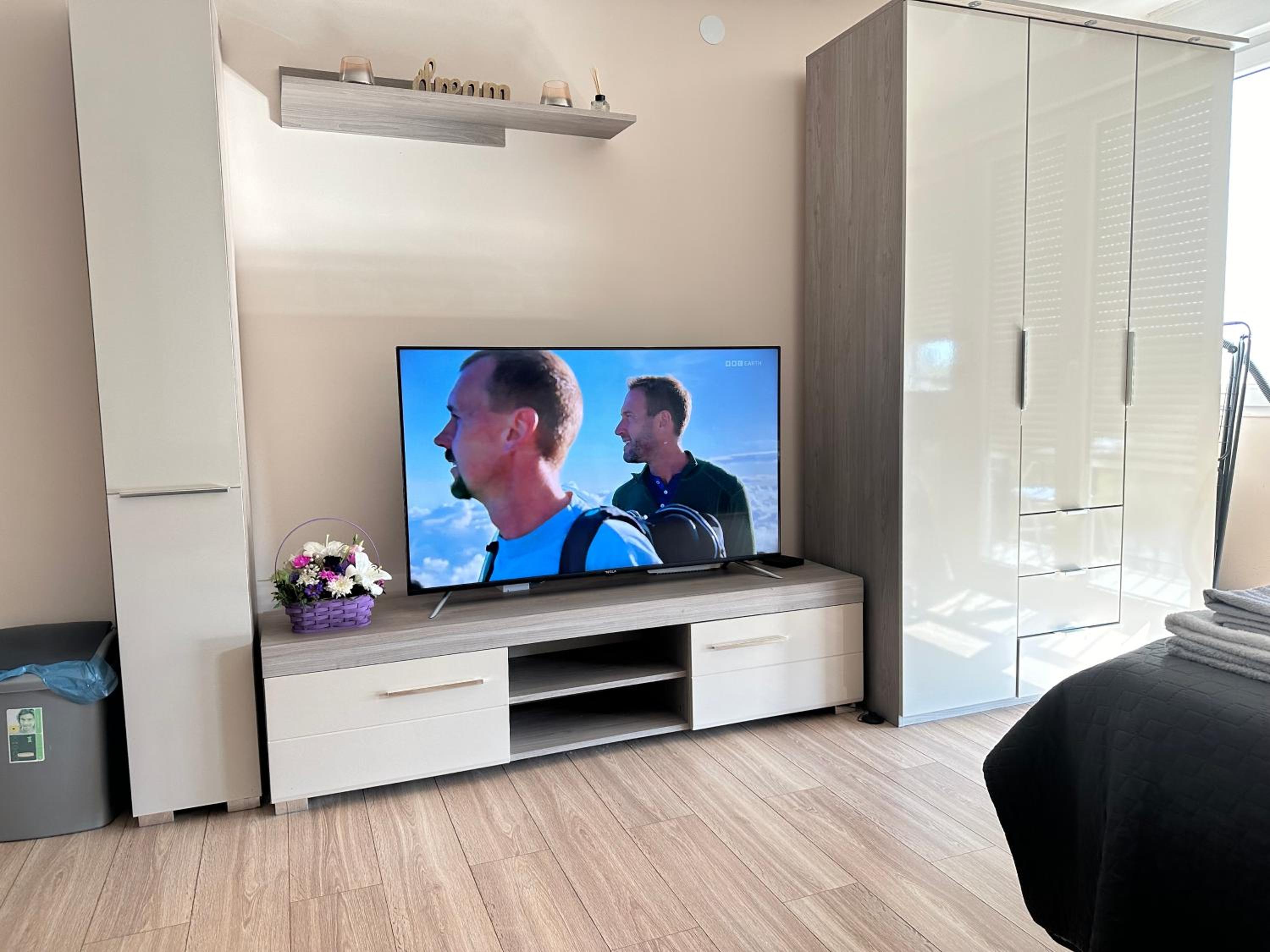 Freedom apartment