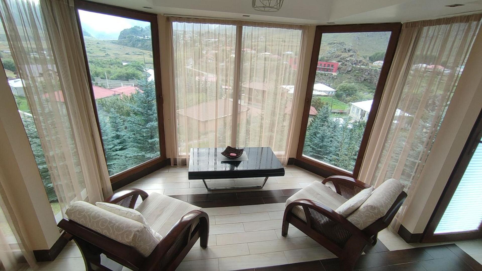 Vardisubani Villa
