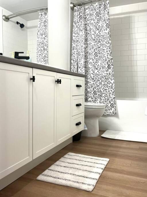 Brand new suite in langley close to everything