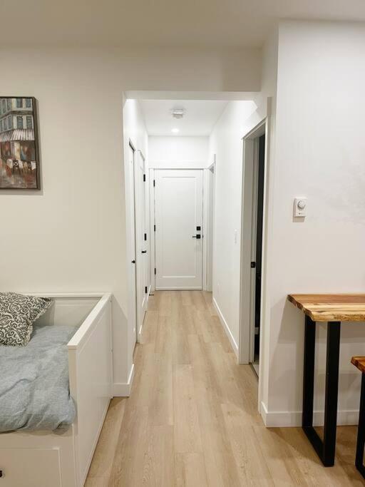 Brand new suite in langley close to everything