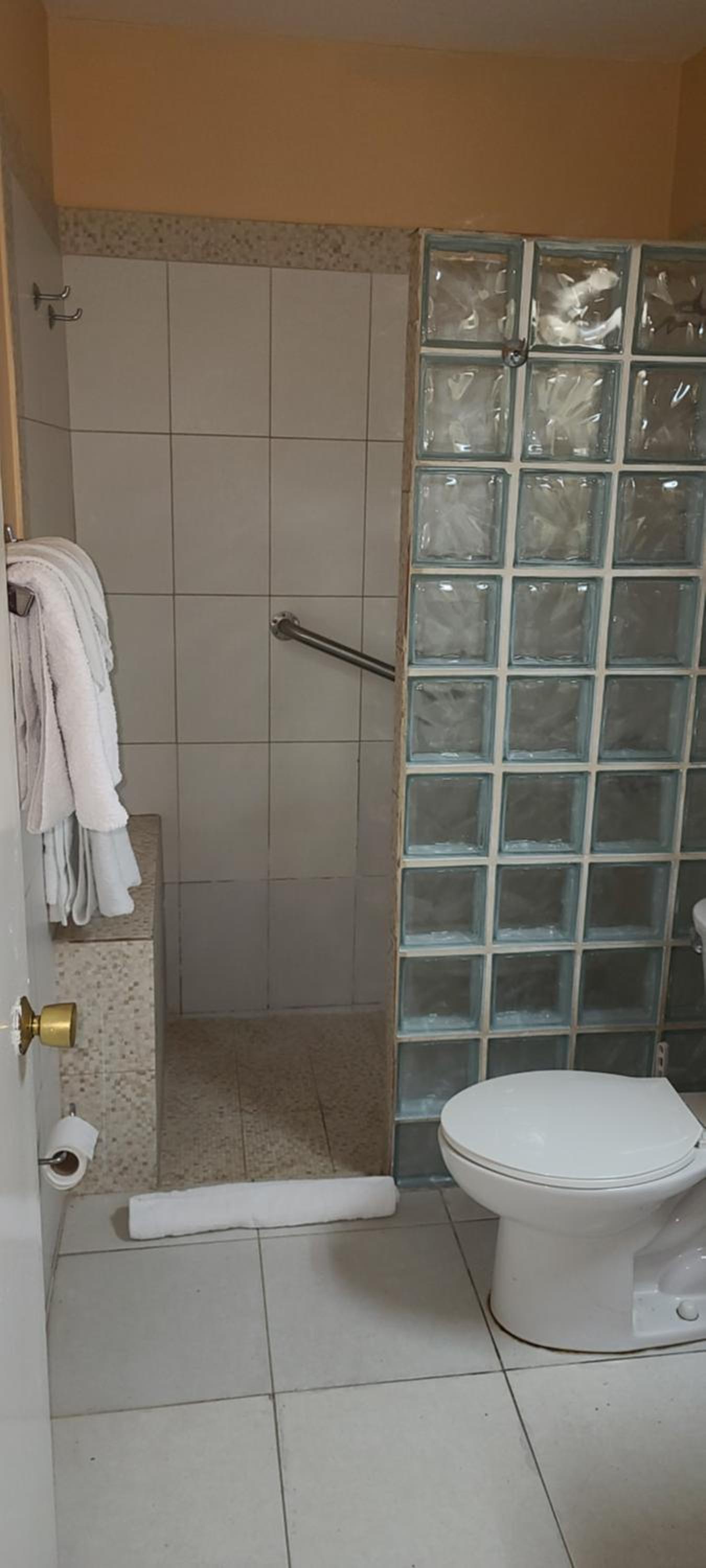 Photo 33