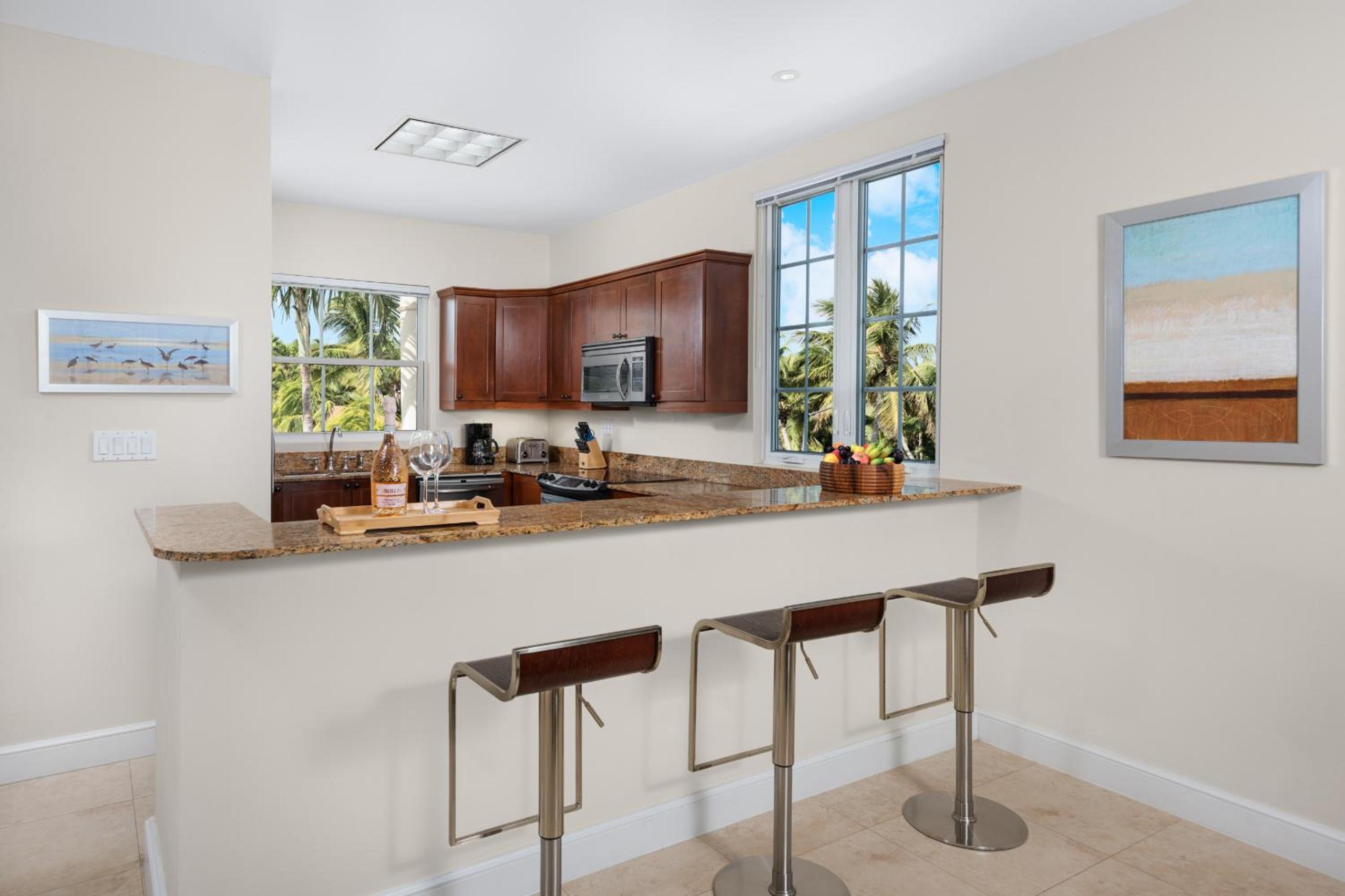 One Grace Bay Townhomes Unit 205 view 5