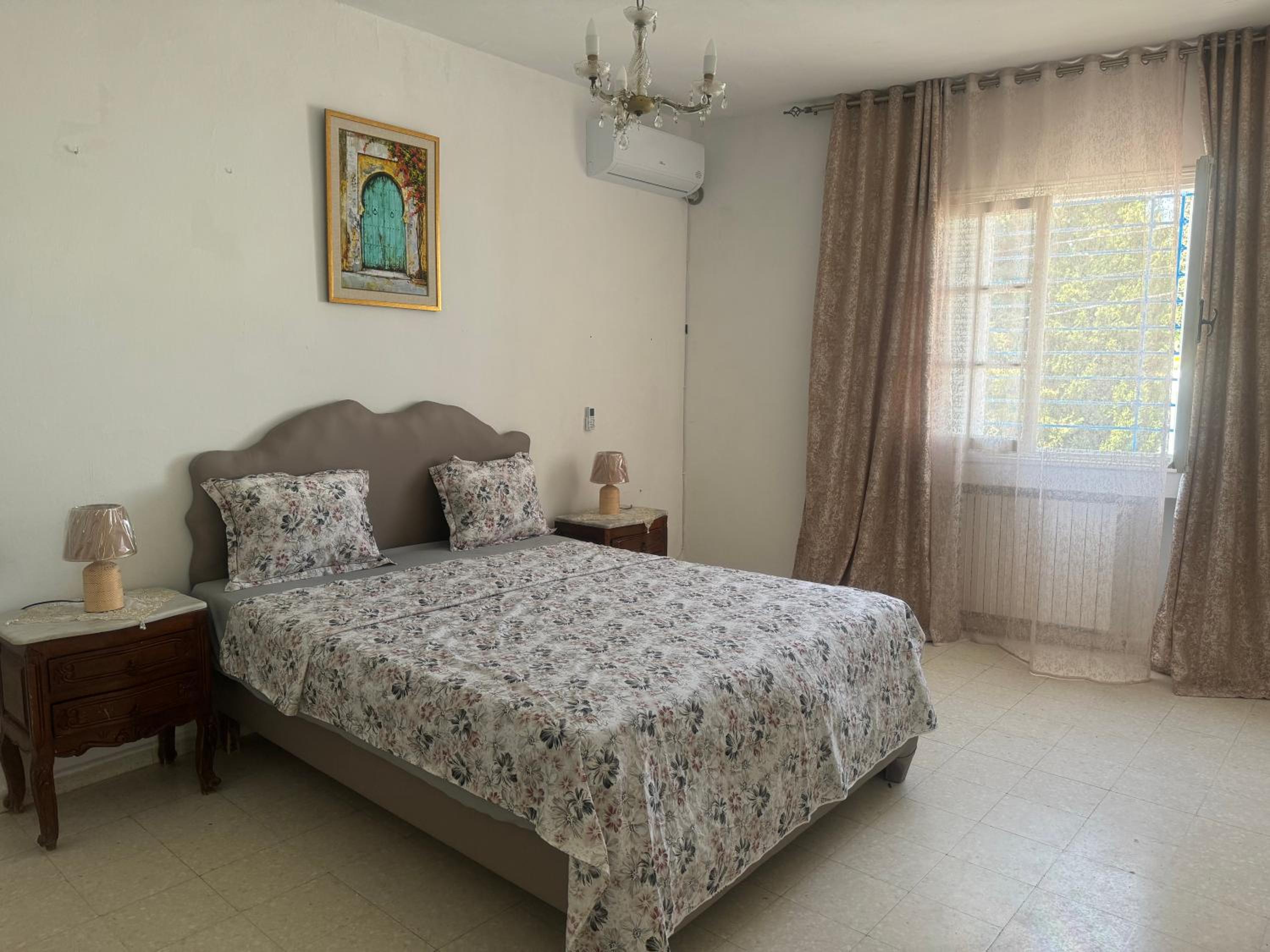 Sunny and Spacious flat view 2