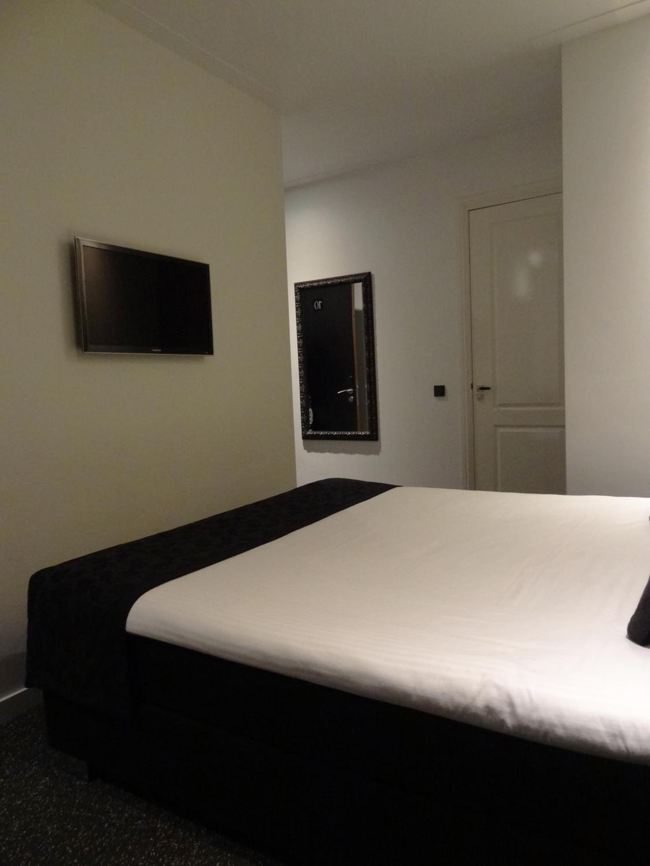 Sara's Boutique Hotel photo 2