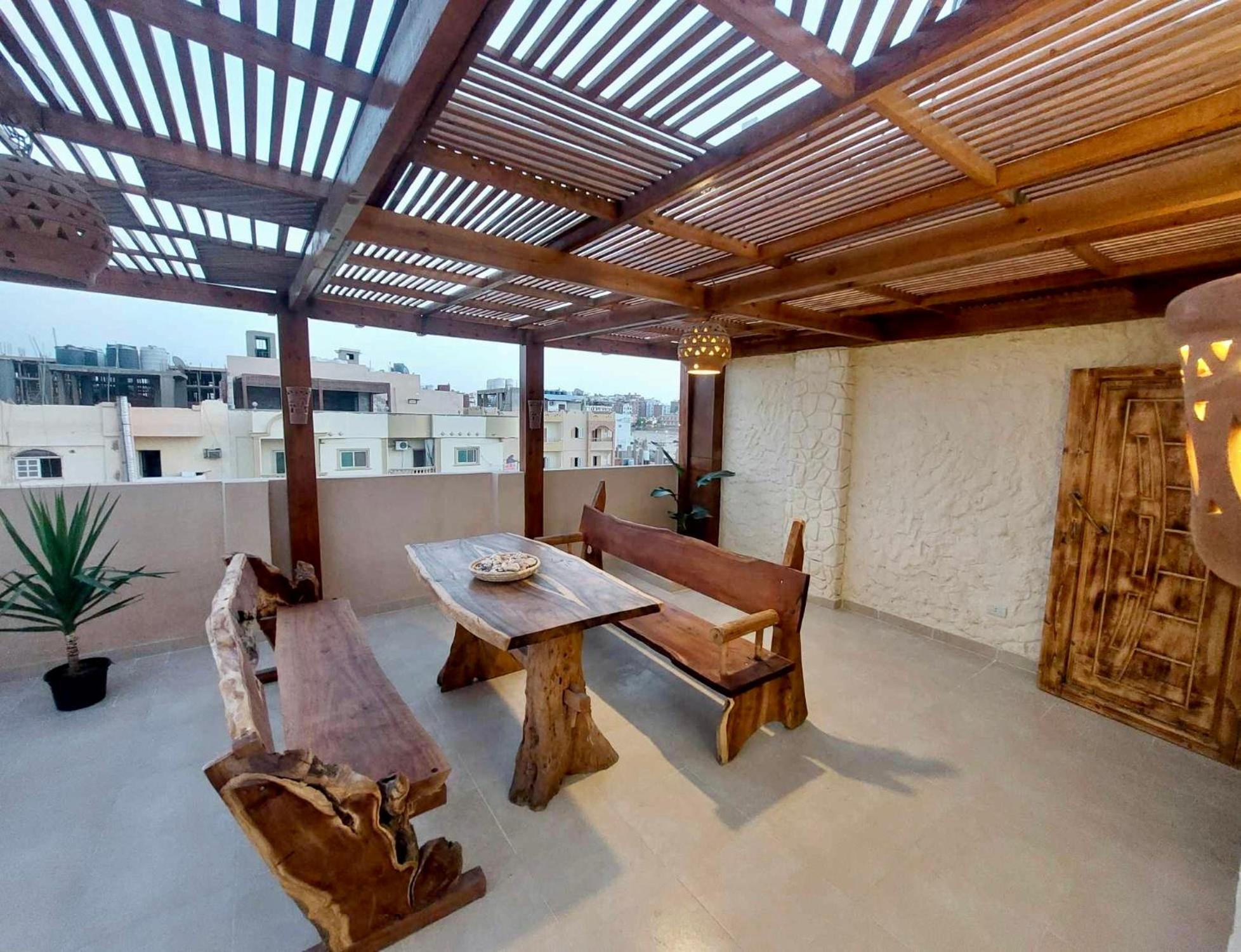 Klimatyczny apartament na dachu w sercu Hurghady