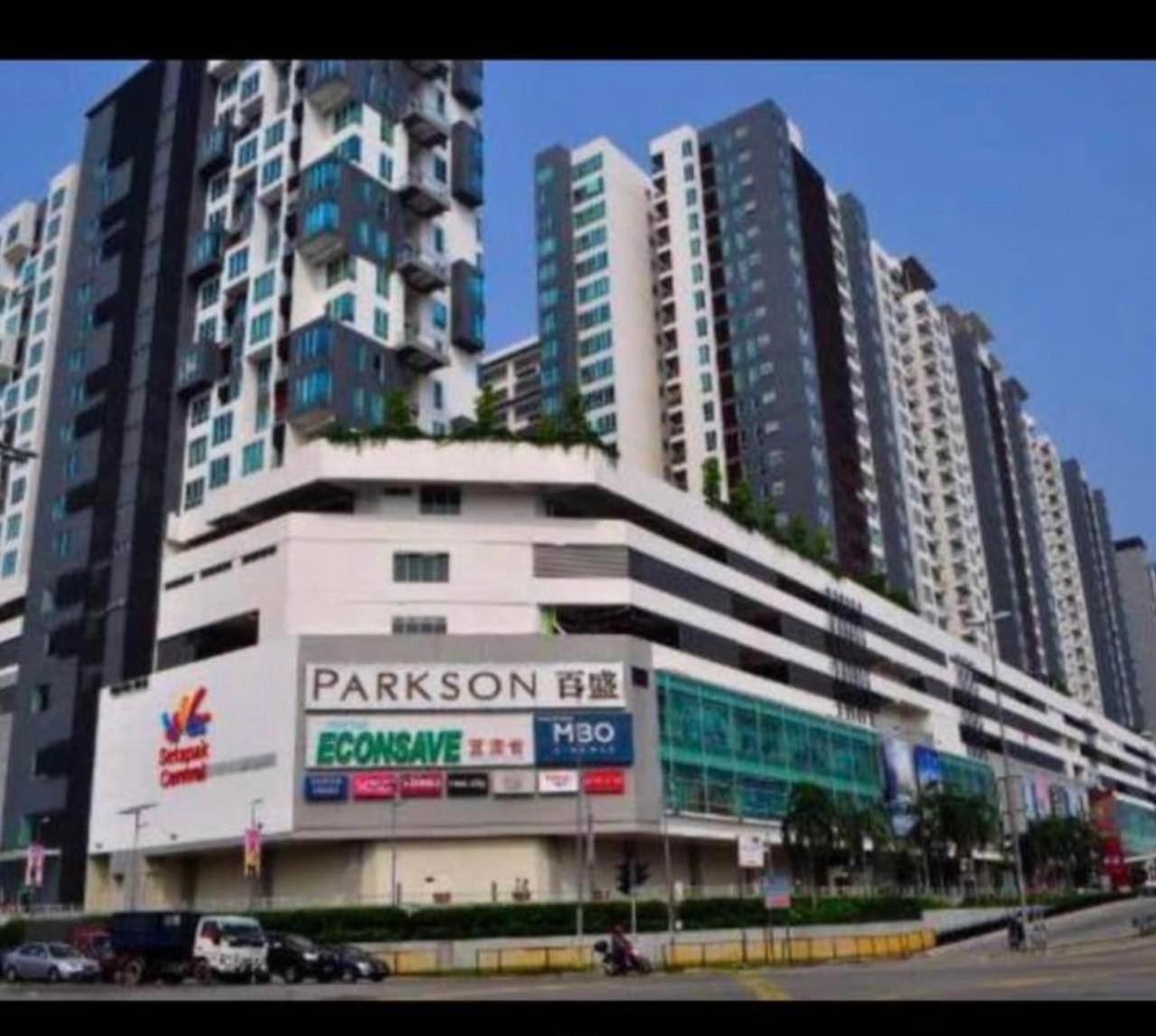 cozy 3 bedroom 6PAX setapak central mall