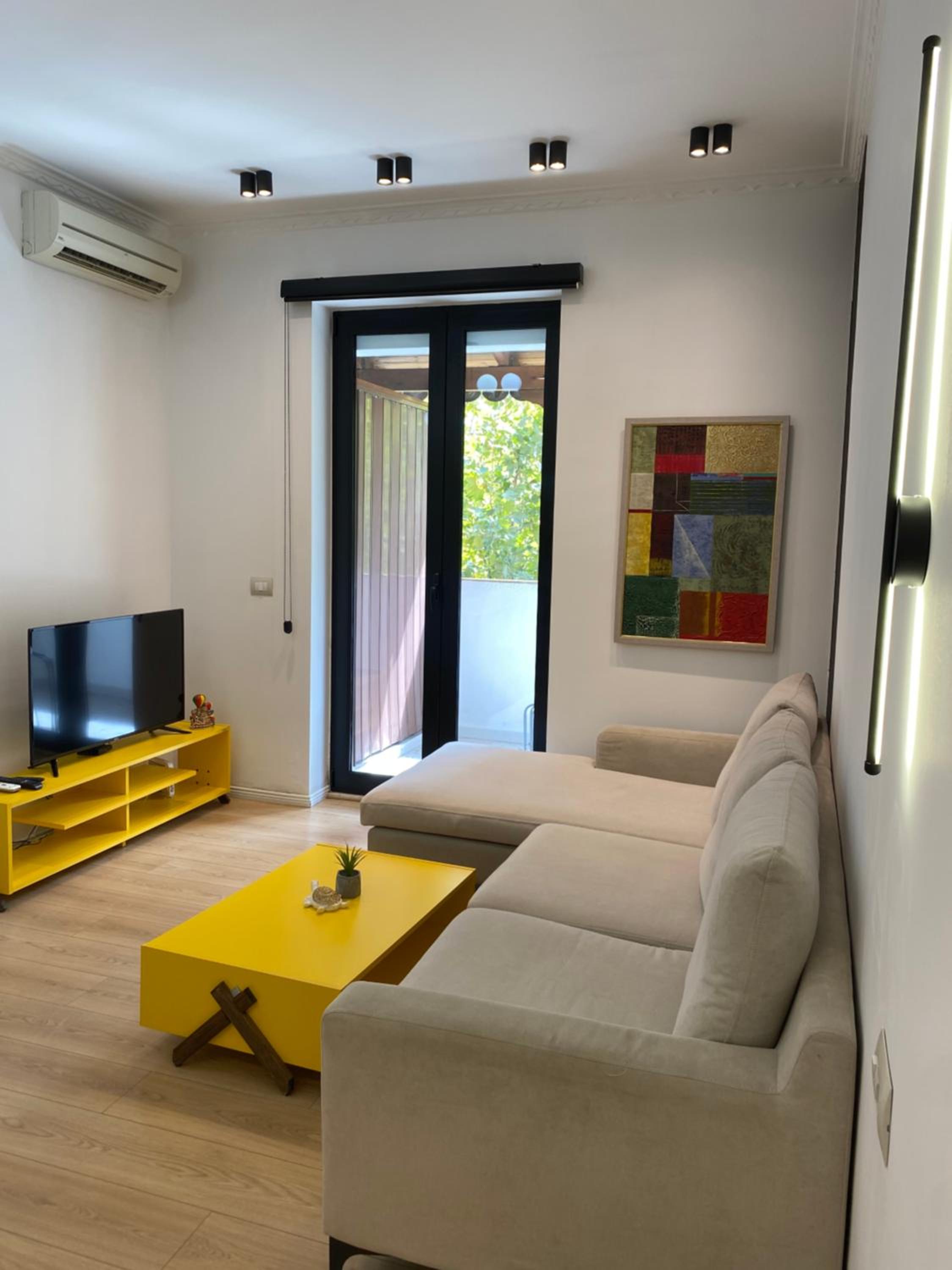 Cozycomfy apartment