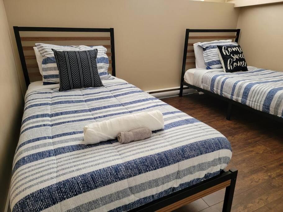 Cozy basement in the city