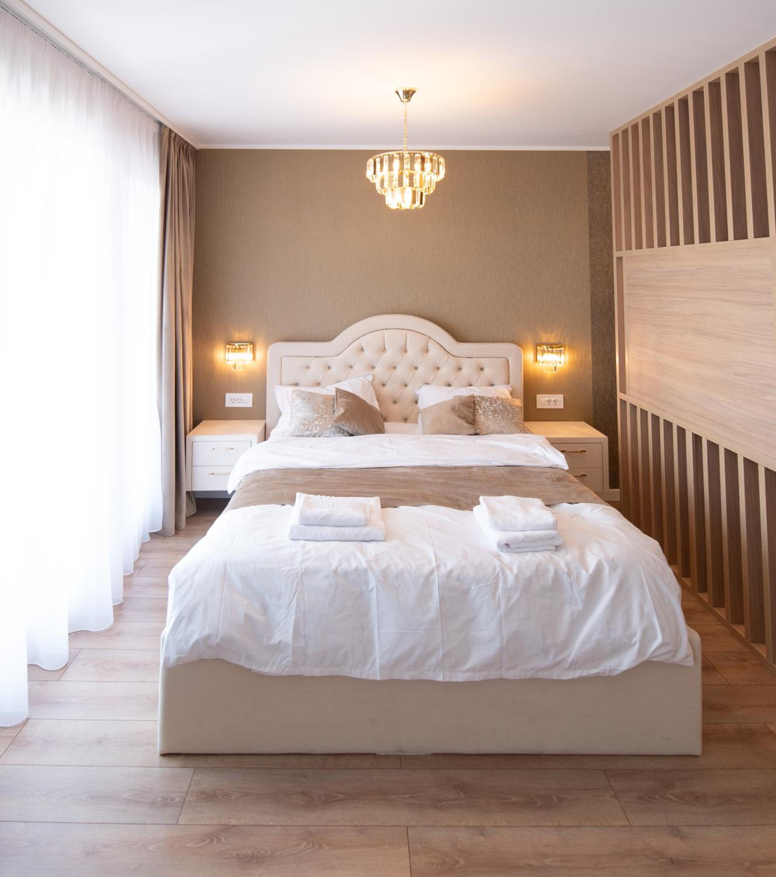 Uranus Luxury Studio Apartment