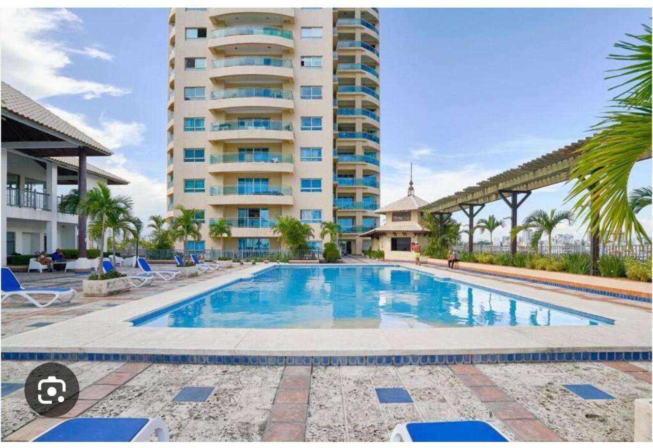 Spectacular Condominium between the city and the sea