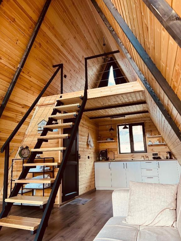 Pyramid Home Kazbegi