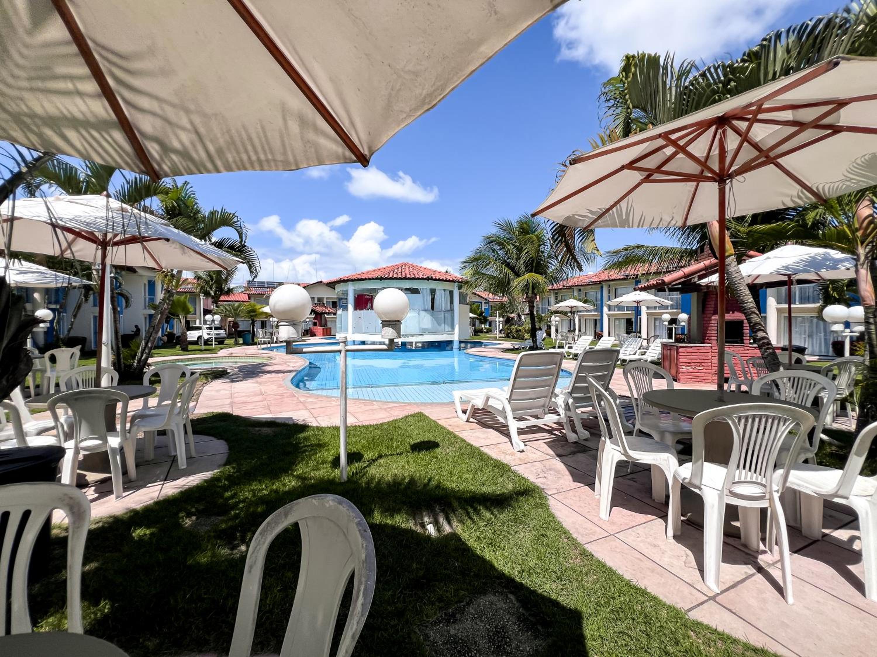 Casa com lazer completo perto da praia Taperapuan