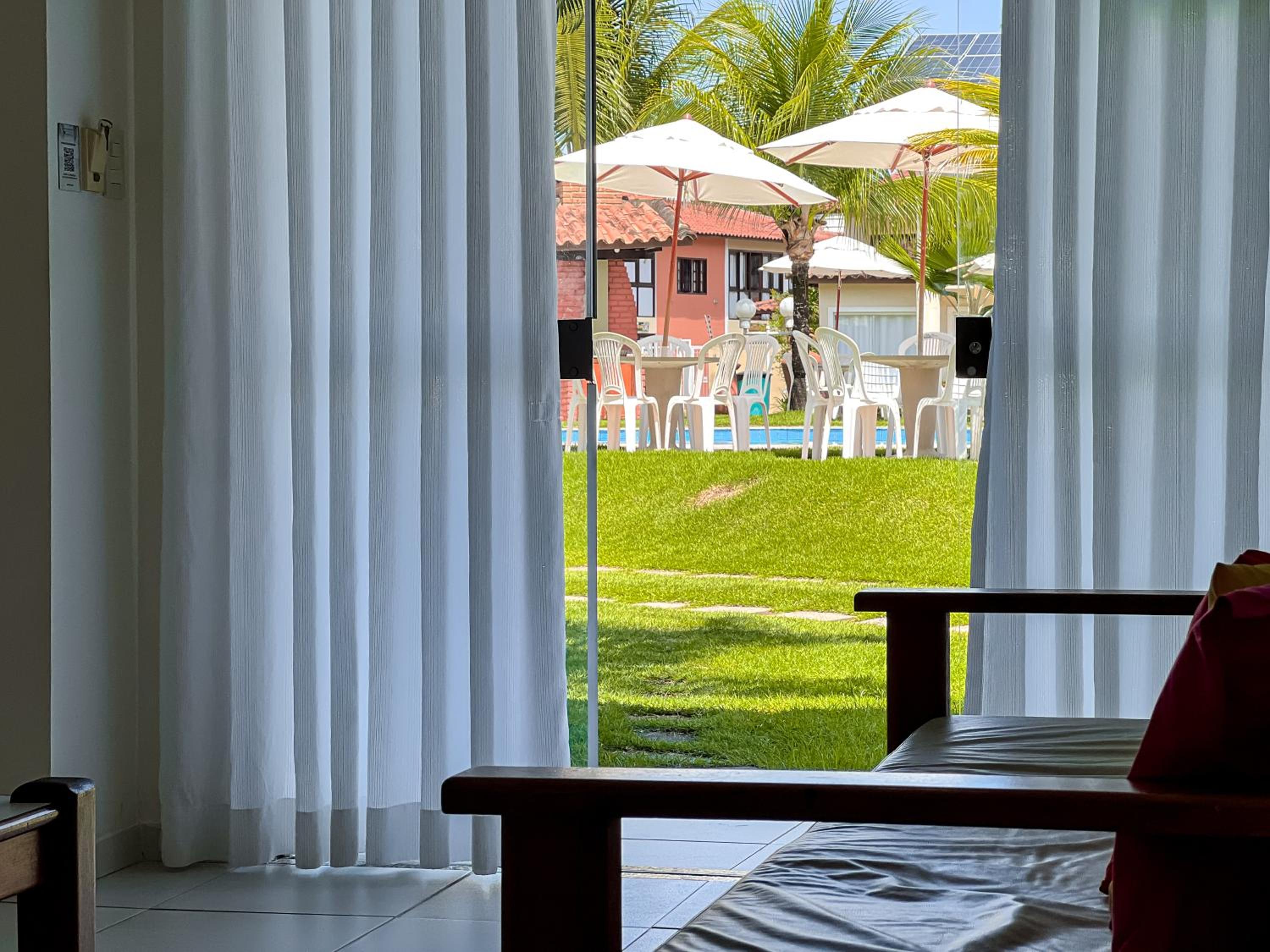 Casa com lazer completo perto da praia Taperapuan