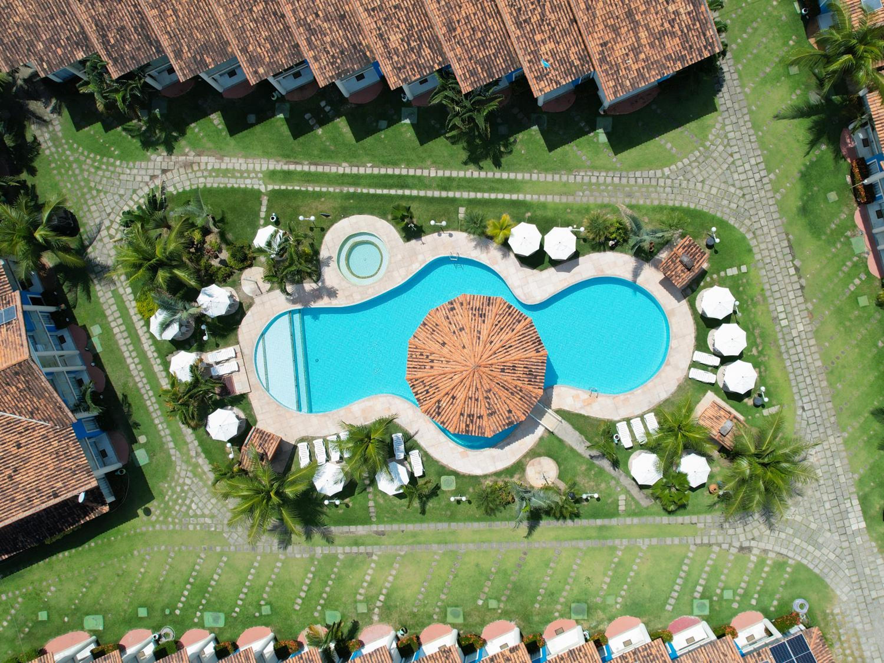 Casa com lazer completo perto da praia Taperapuan