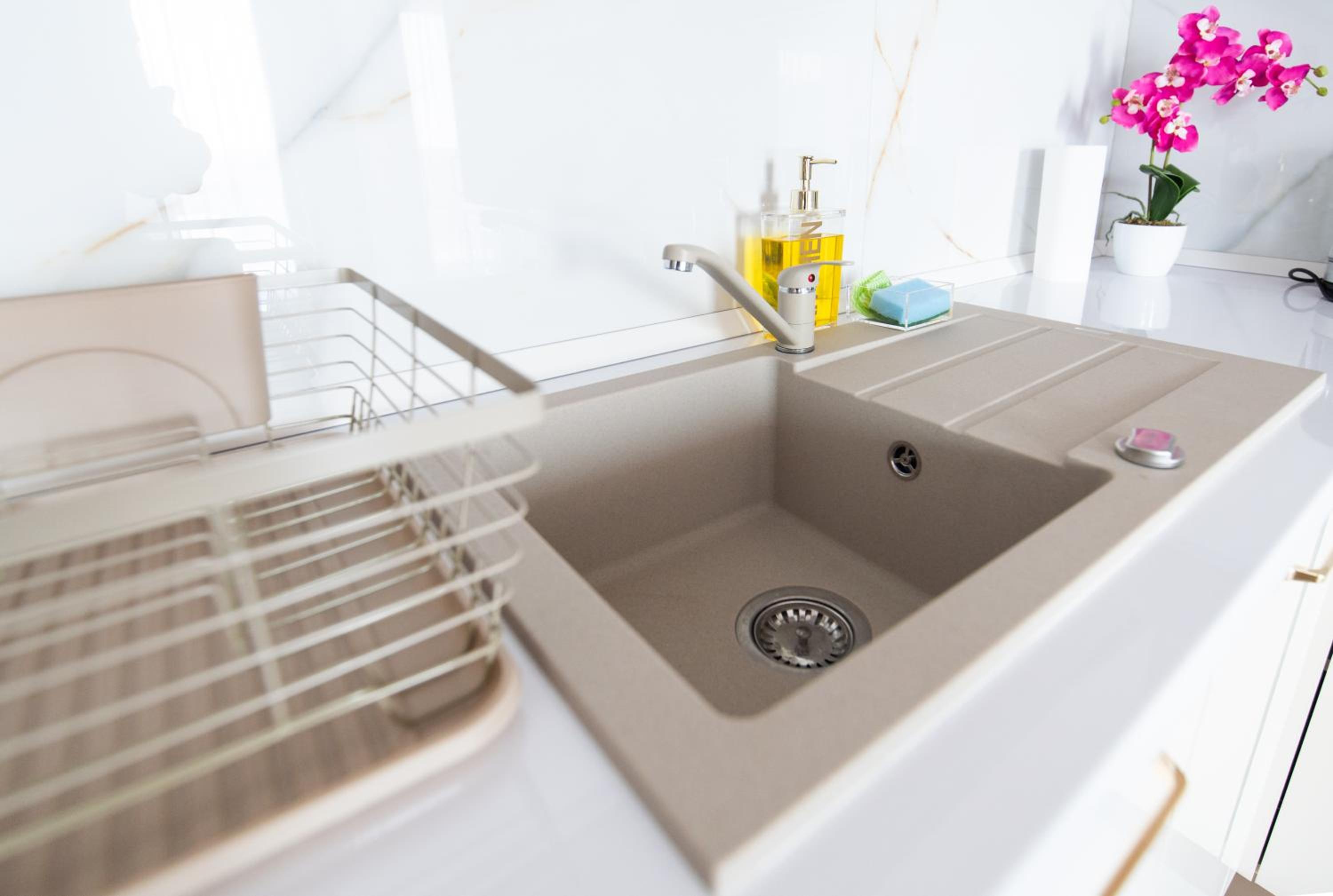 Uranus Luxury Studio Apartment