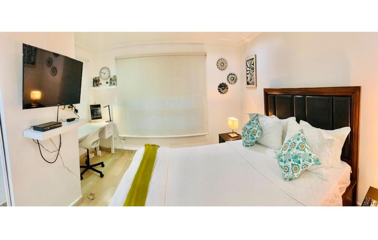 Spectacular Condominium between the city and the sea