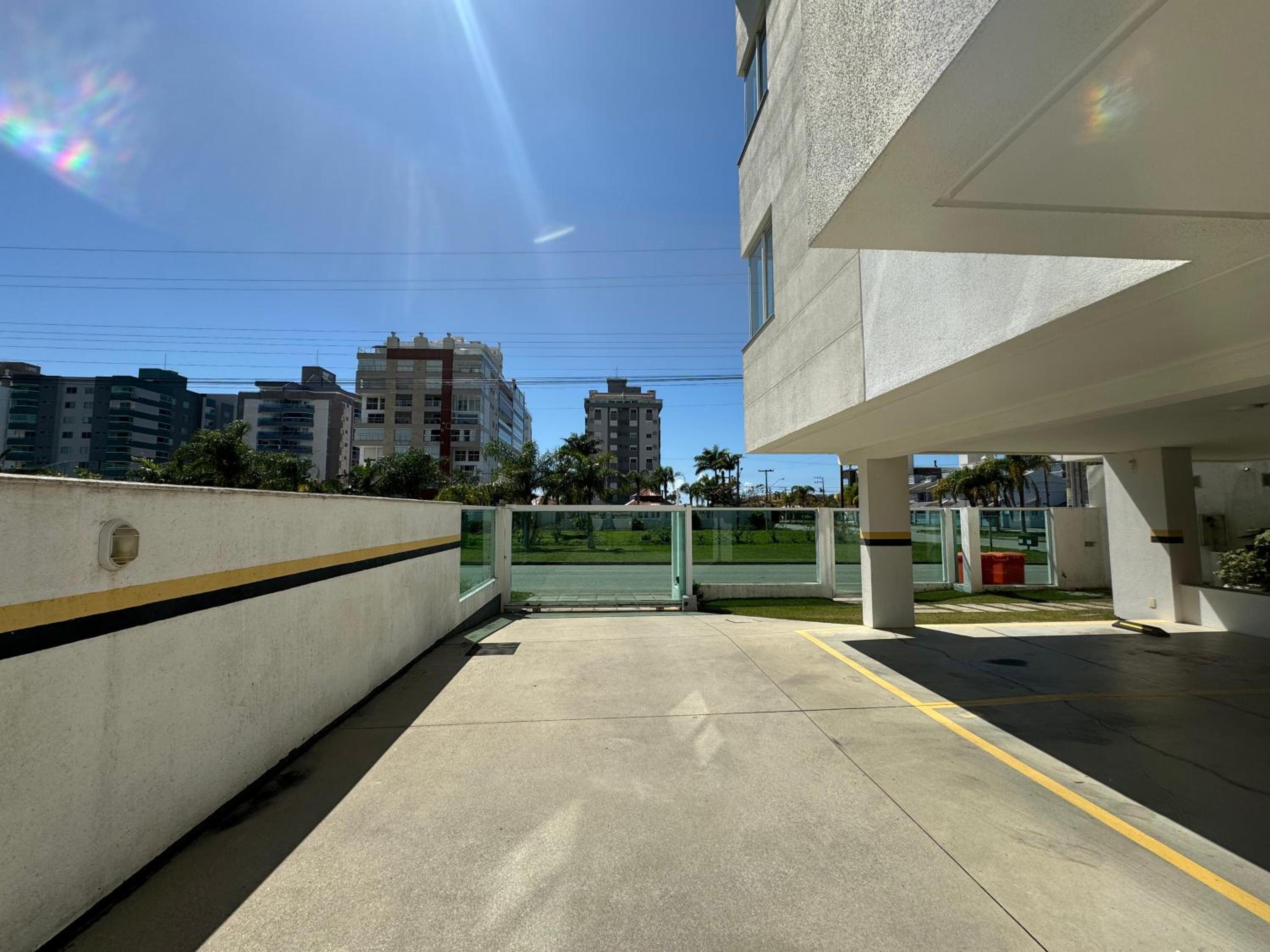 Cód 60 - Apartamento á 250 m do mar