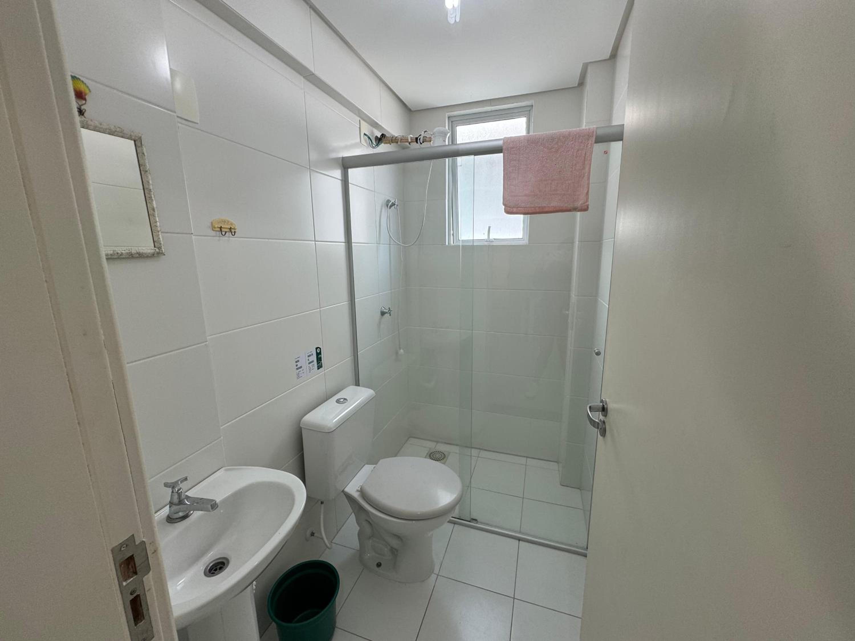 Cód 60 - Apartamento á 250 m do mar