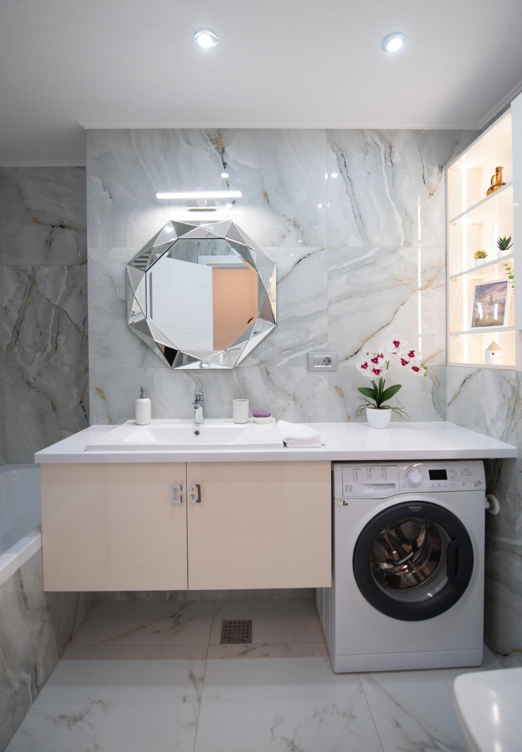 Uranus Luxury Studio Apartment