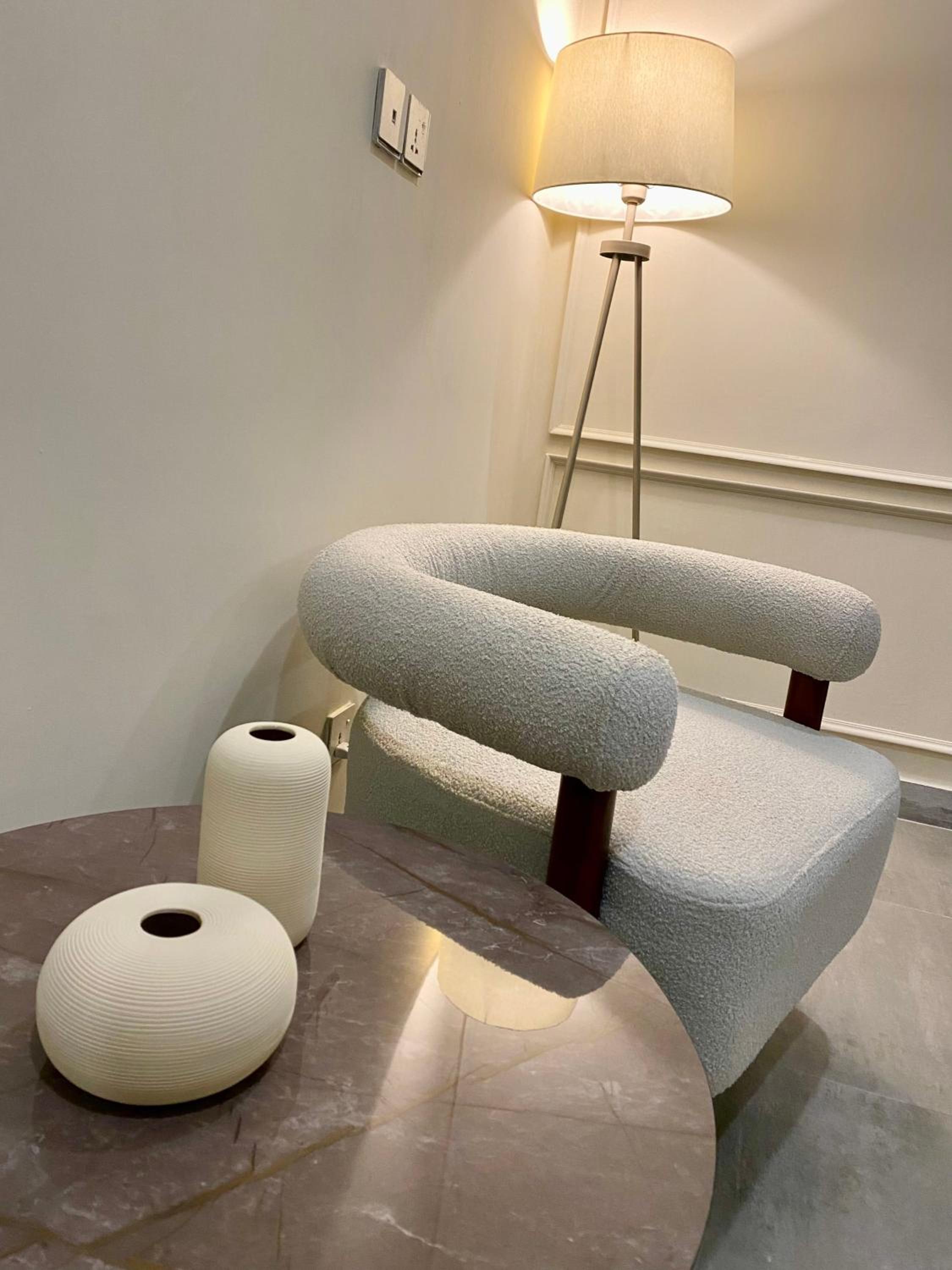 Skypark One Gulberg - Apartments by Superhost