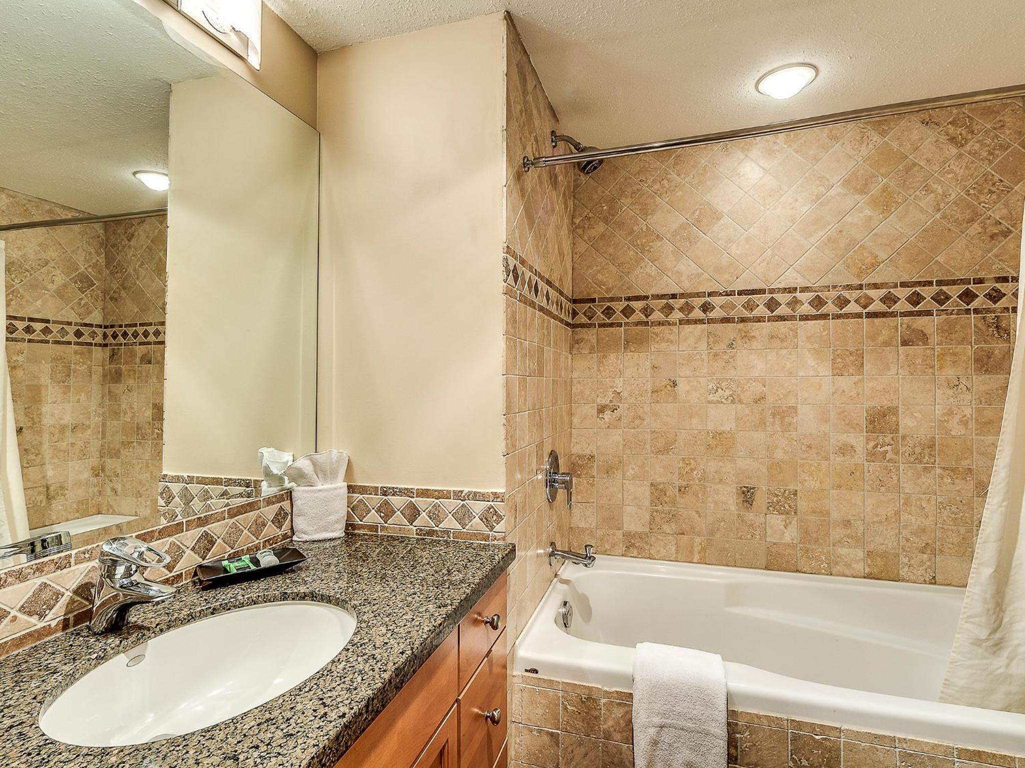 Greystone Lodge 408 Luxury
