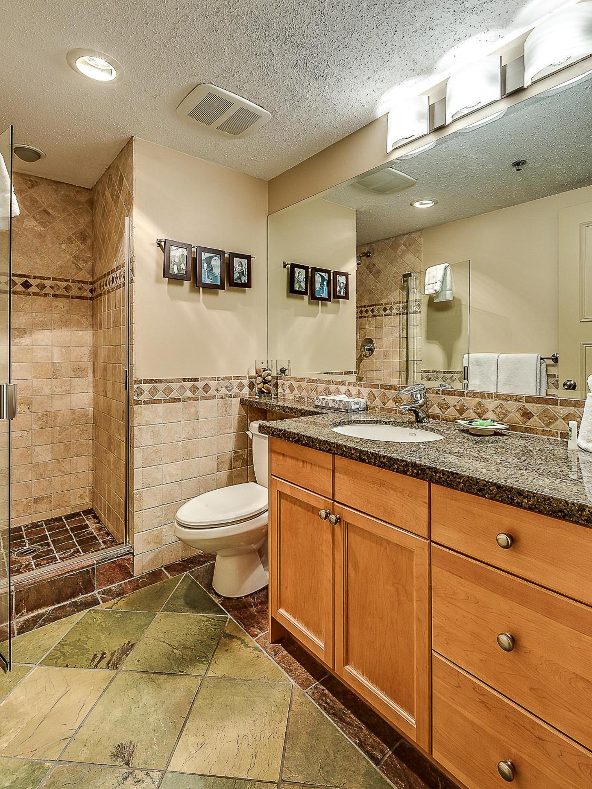 Greystone Lodge 408 Luxury