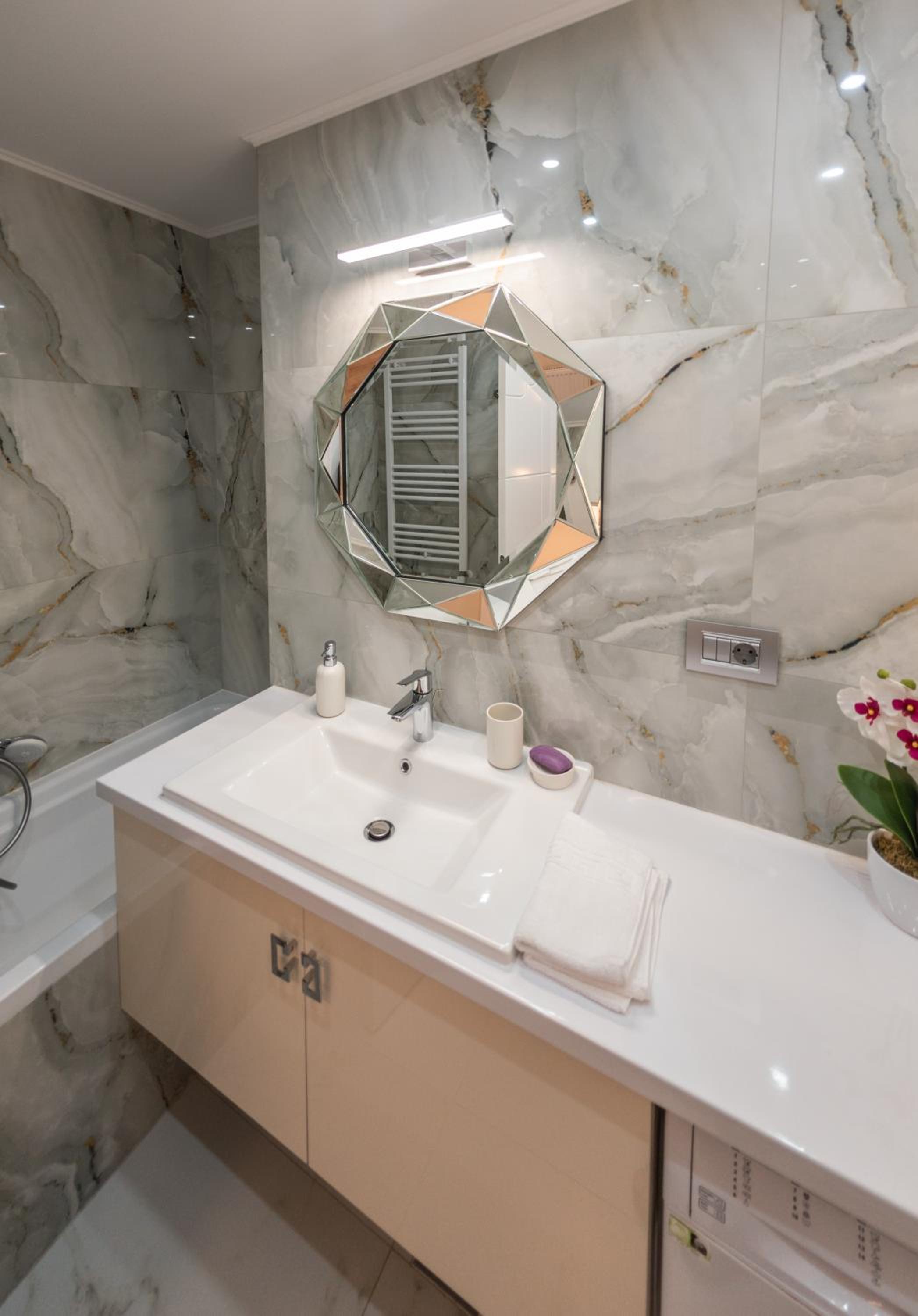 Uranus Luxury Studio Apartment