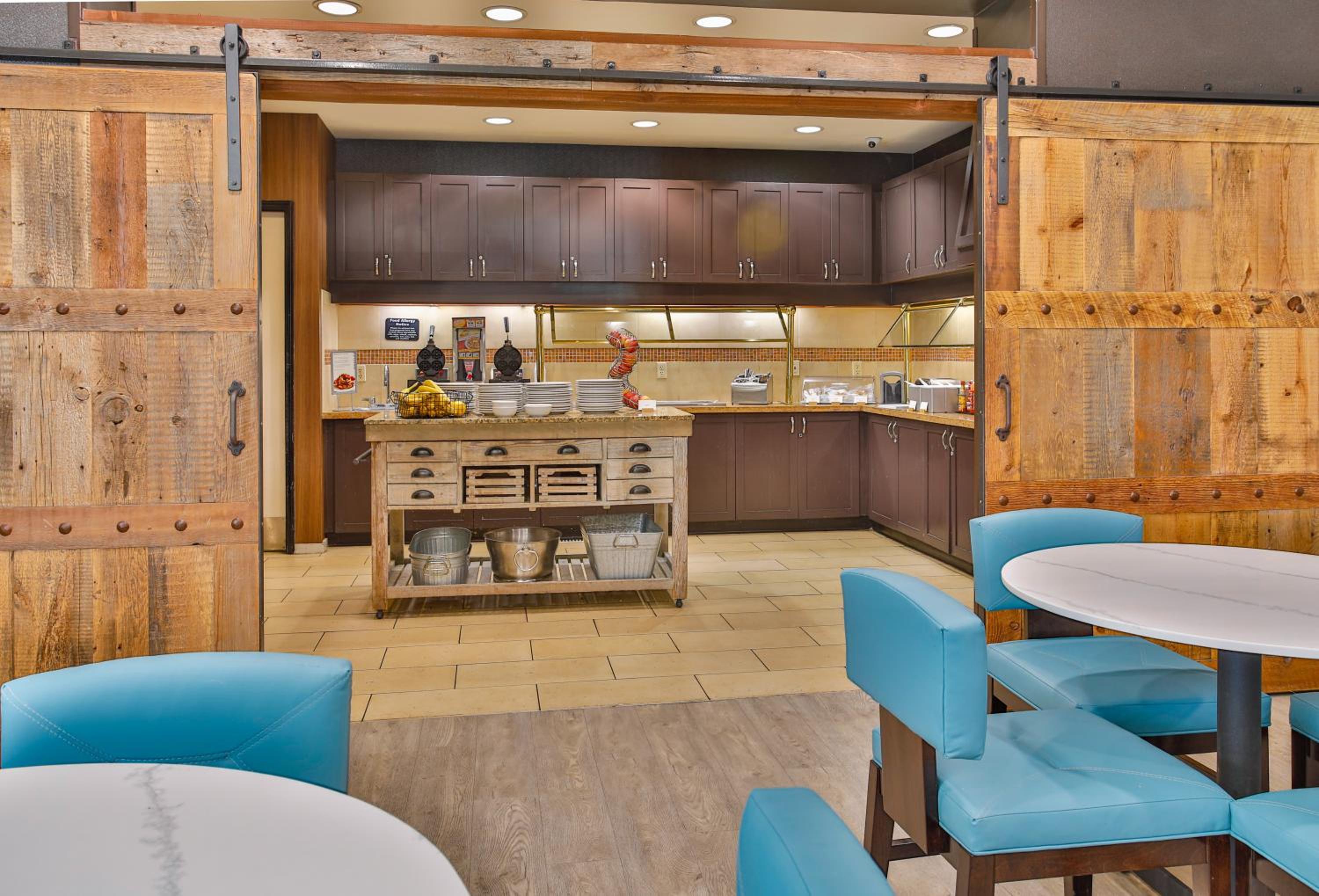 Prescott Vacations - Residence Inn Prescott - Property Image 3