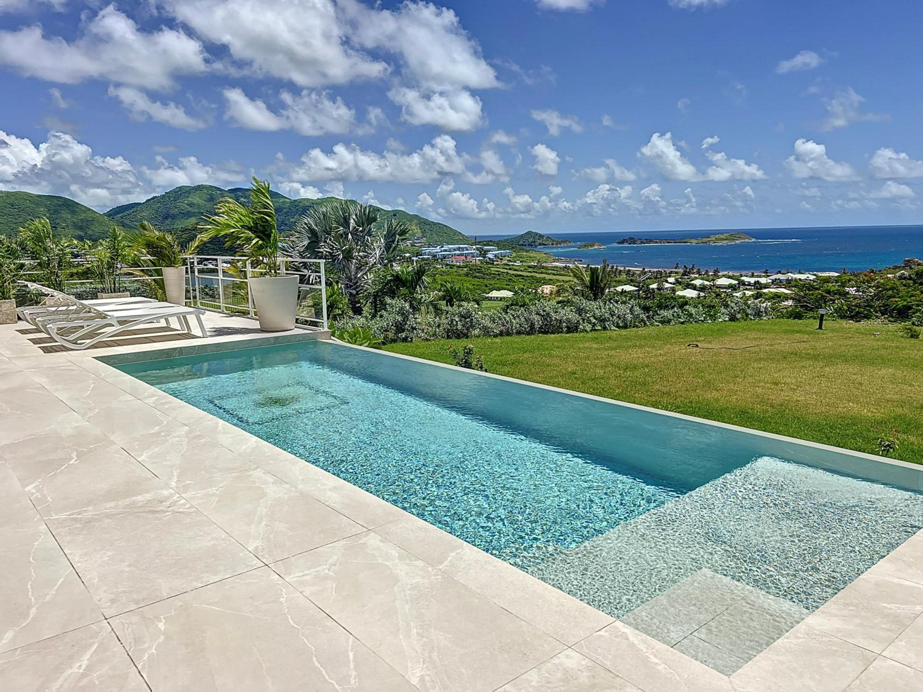 Fleur De Lys a prestigious villa with a sea view. view 3