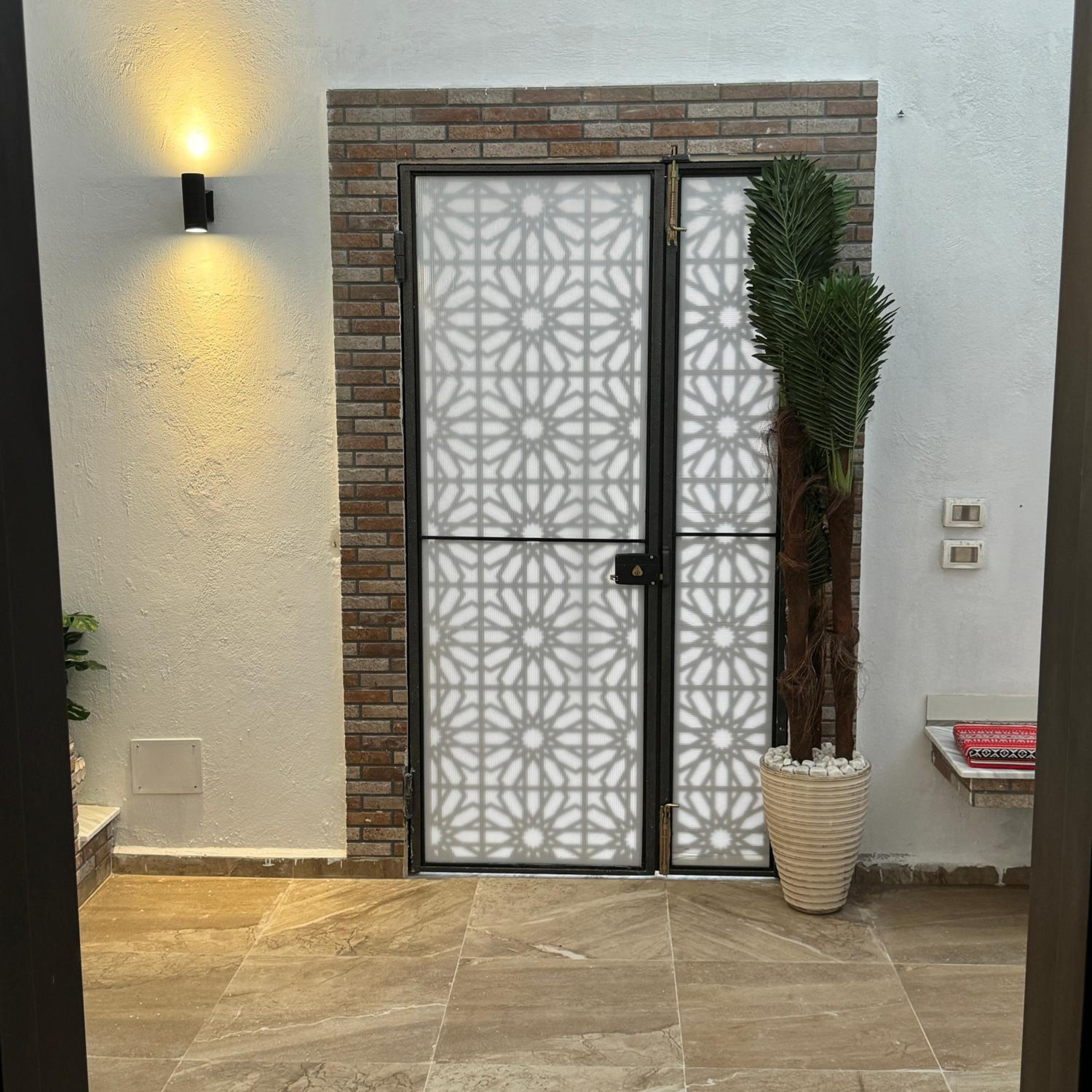 Home in sahline view 4