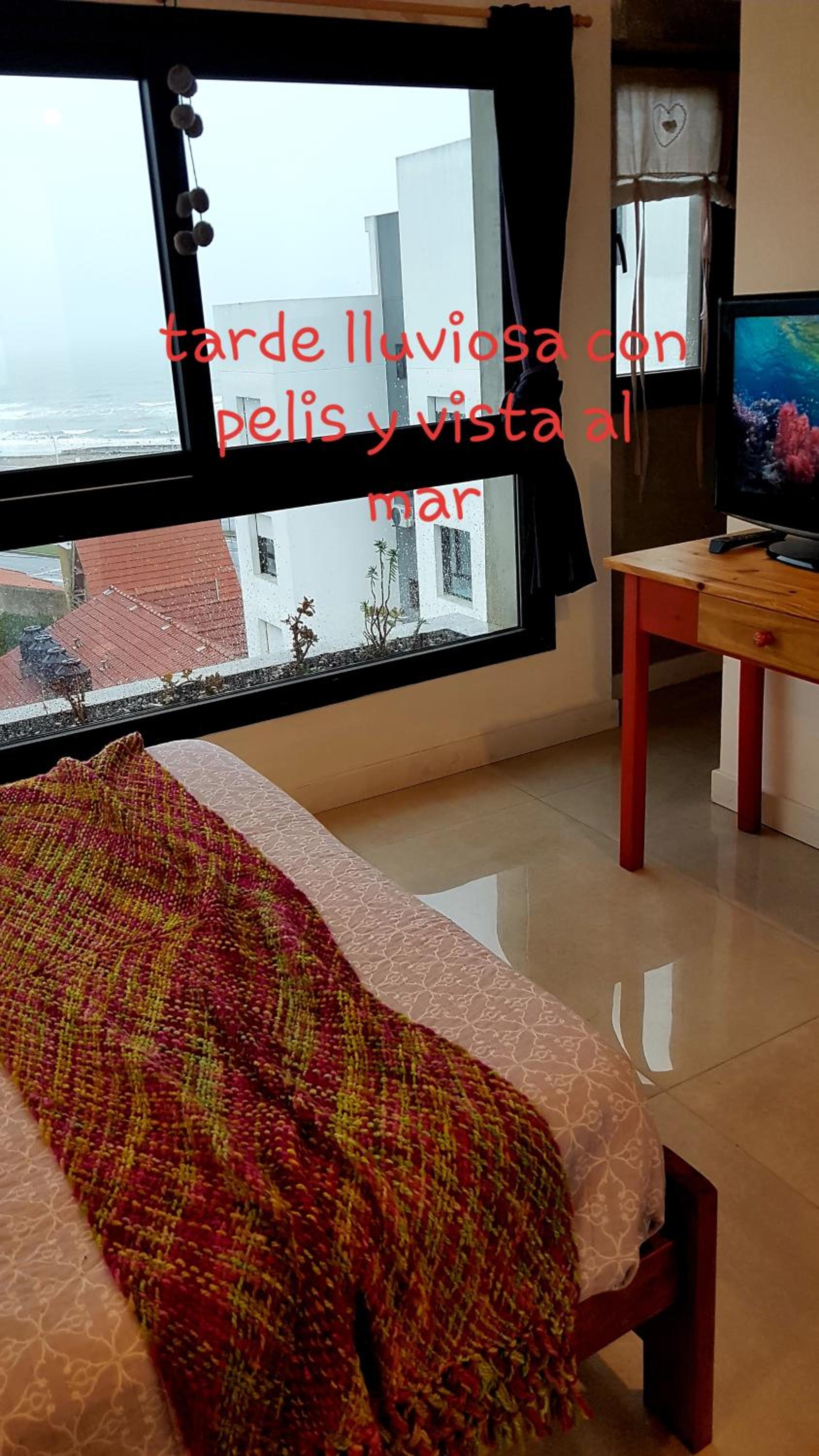 Semipiso Casaverde,con doble vista al mar, frente a la playa!con cochera y balcón terraza