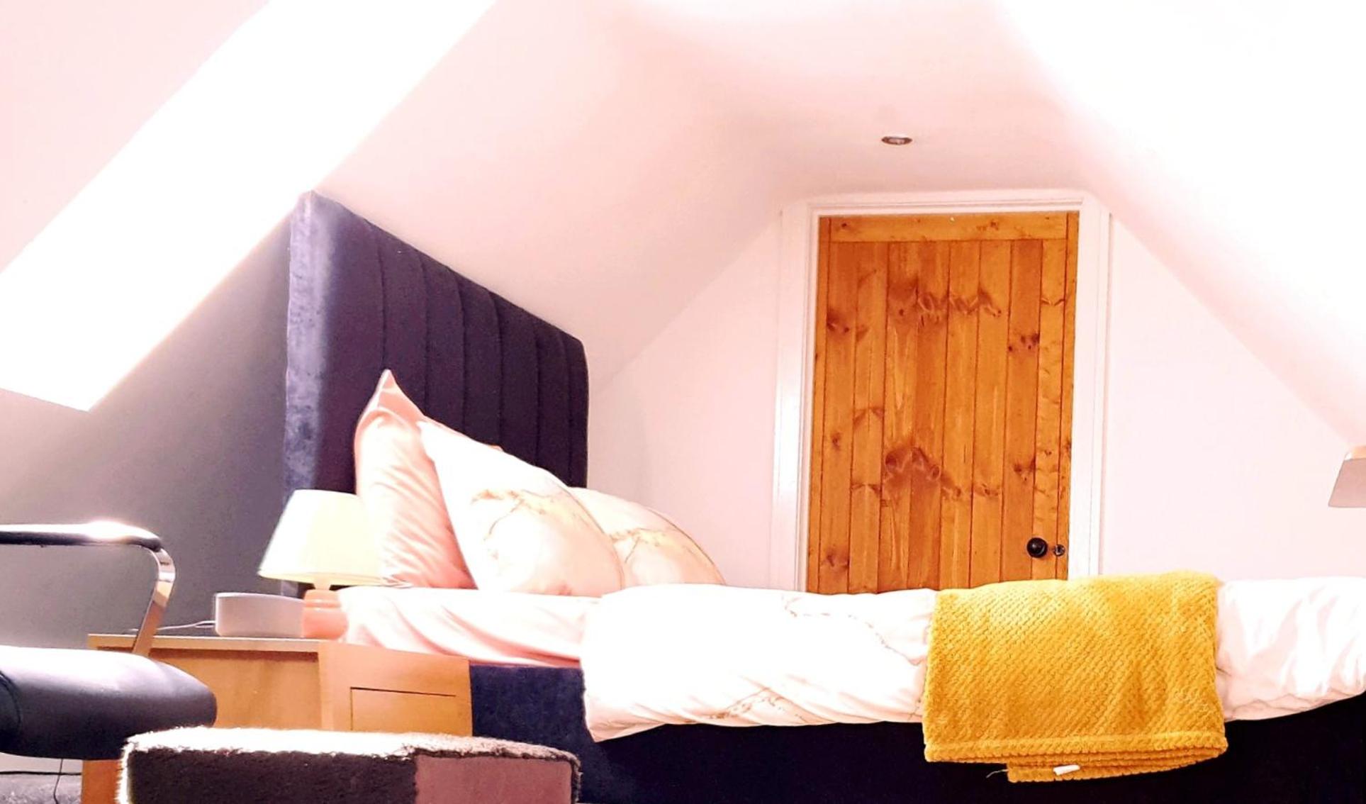 De-Vollard Cottage, Cozy Countryside Cottage Retreat