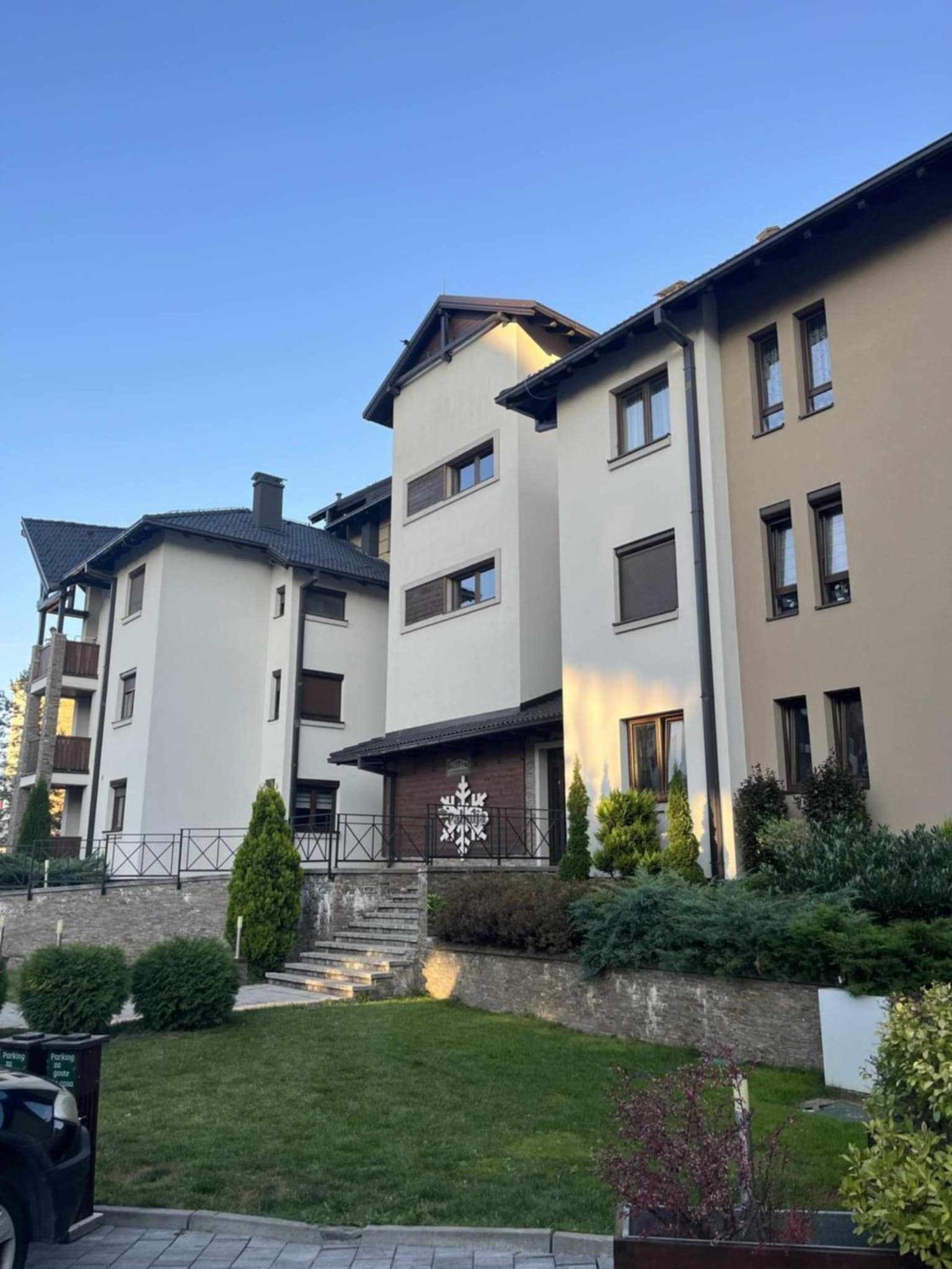 Apartman Jelenin Vila Pahulja
