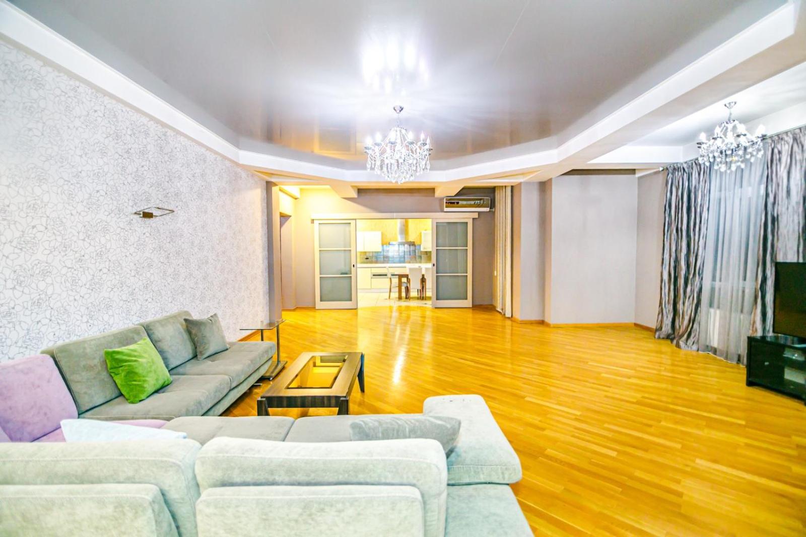 Luxury family apartment