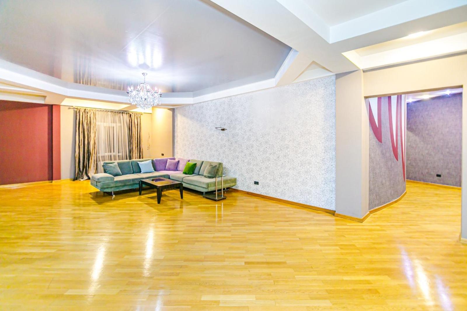 Luxury family apartment