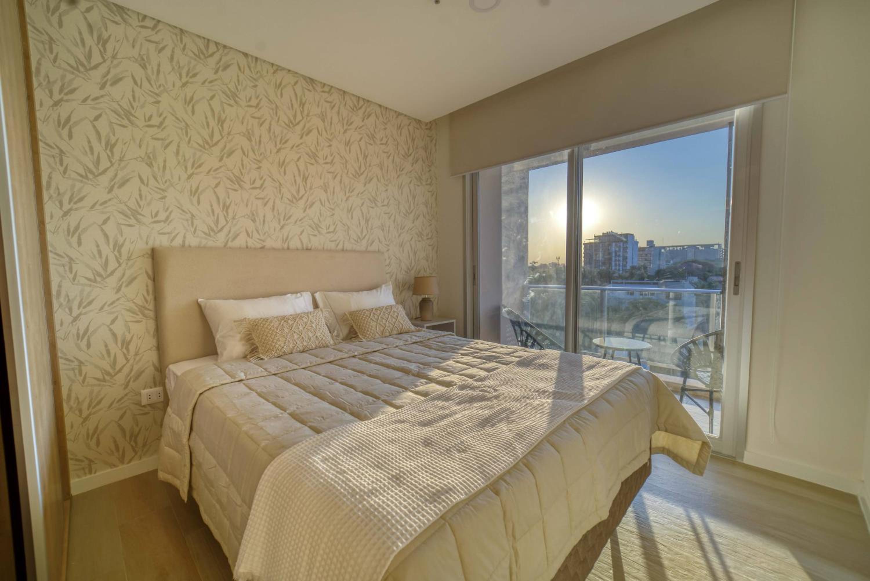 Estudio Deluxe Houze
