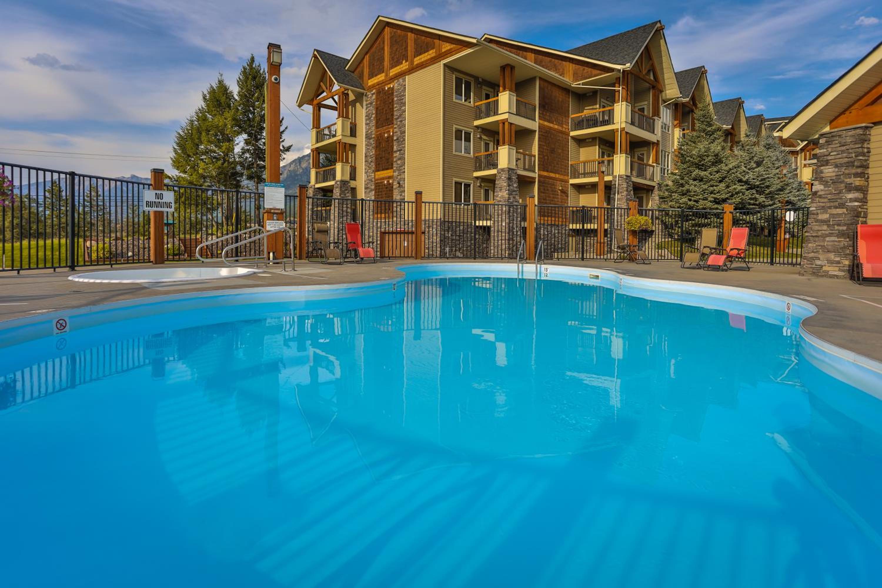 Sable Ridge Condos by StayIn