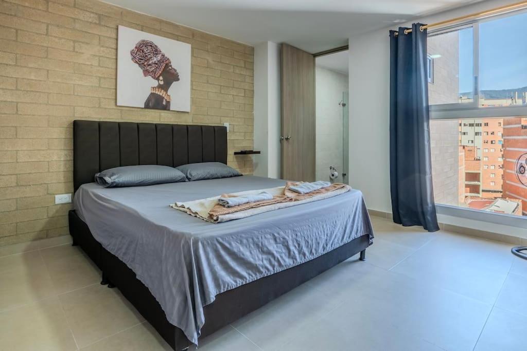 Apartamento en Laureles 2BR con rooftop y piscina 702